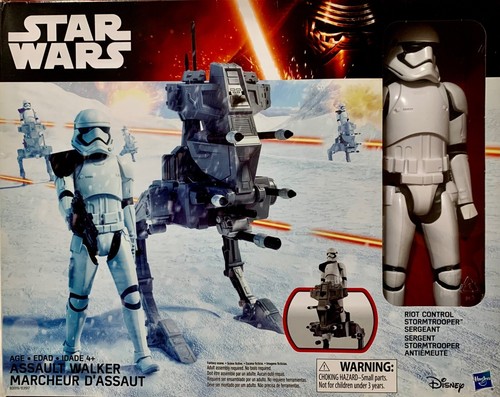 Star Wars: Assault Walker and Riot Control Stormtrooper Sergeant (28cm)By Hasbro