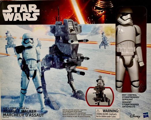 Star Wars: Assault Walker and Riot Control Stormtrooper Sergeant (28cm)By Hasbro - Picture 1 of 7