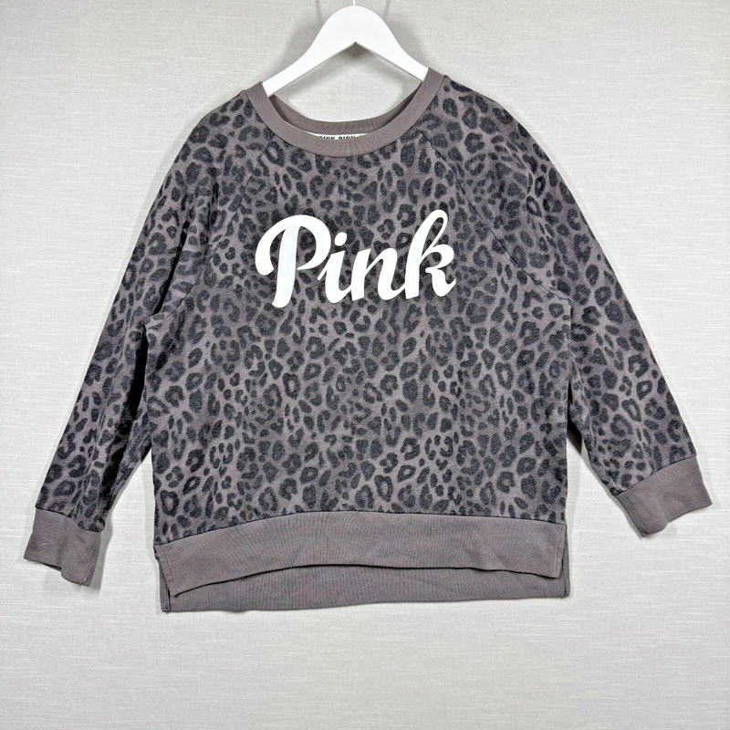 victoria-secret-vs oversize cheetah animal spell sweatshirt