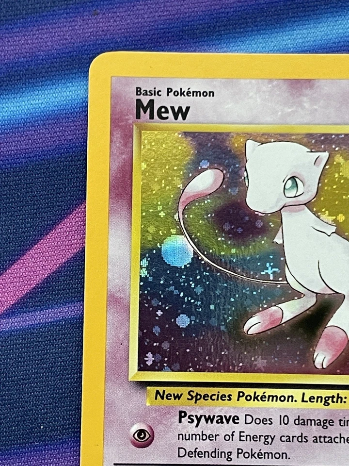 💥 Mew w/ Swirl 2000 Pokemon Promo Holo Foil Black Star Rare Vintage Card No # 9 - Image 2 of 4