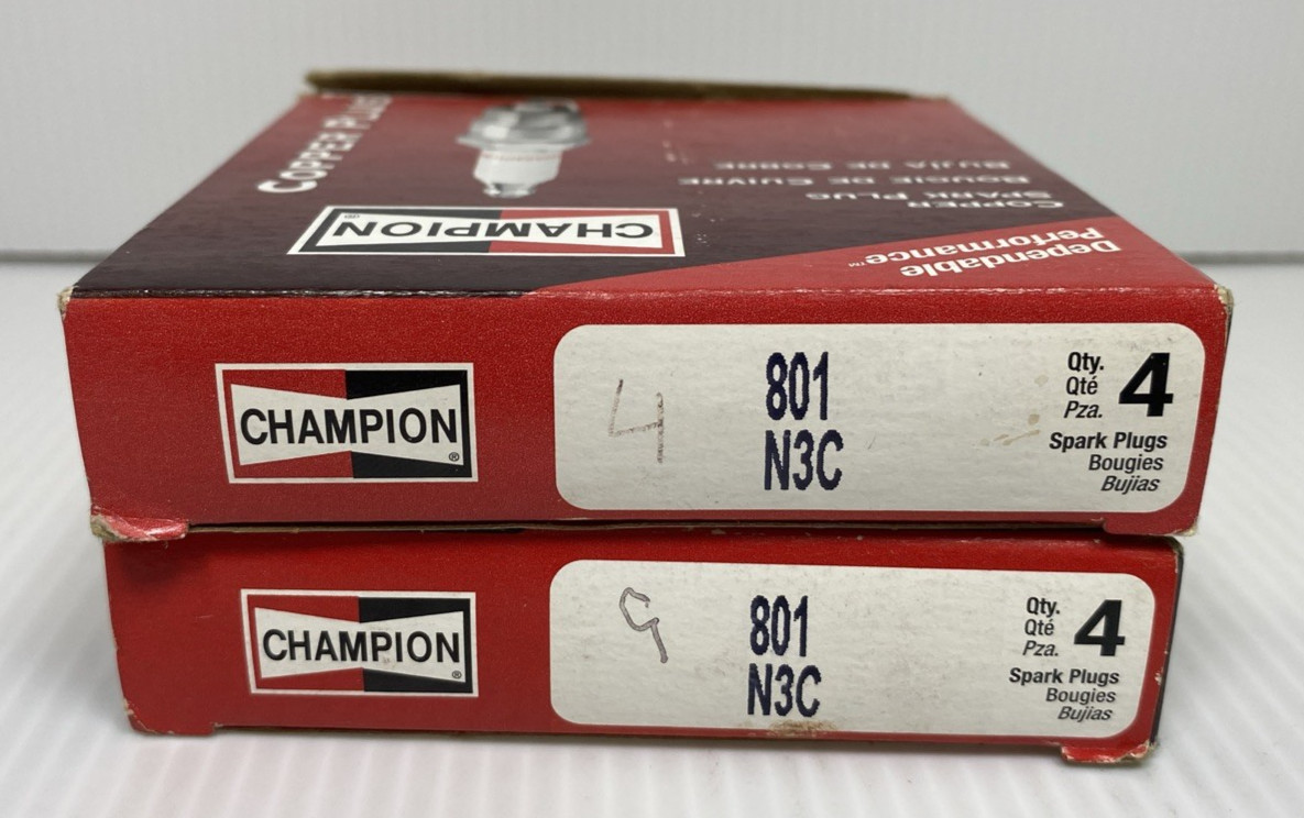 Lot of 8 Champion Copper Plus Spark Plugs 801 N3C
