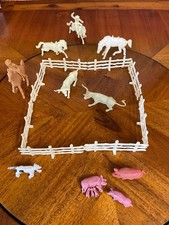 Tim Mee Cowboys Lot of 20 Western Plastic Figures Fence Toys Vintage