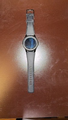 Samsung Gear S3 Frontier 316L Steel Case with Black Silicone Band Smart Watch