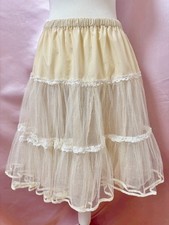 Vintage 50s Tulle Petticoat skirt vanilla USA Fairycore Coquette Fancy Bridal