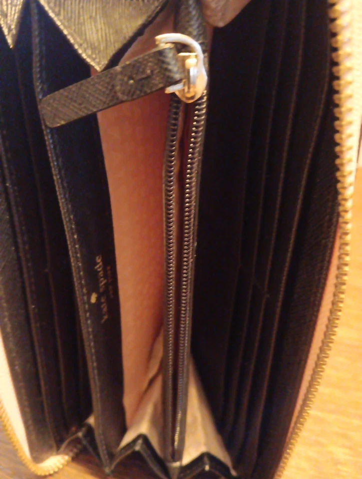 Organizador de carteira feminina Kate Spade couro envernizado grande zíper xadrez rosa - Imagem 3 de 4