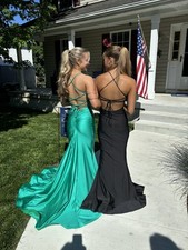 Winders Black Prom Dress 