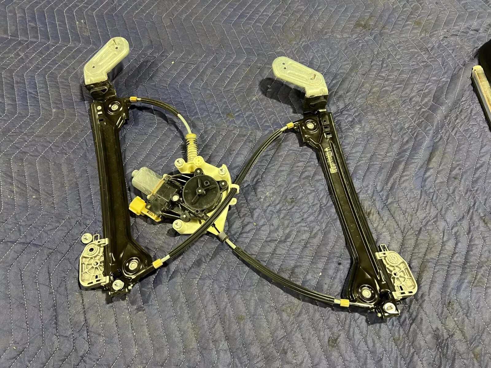 Maserati Quattroporte 2014-2020 Rear Left Window regulator