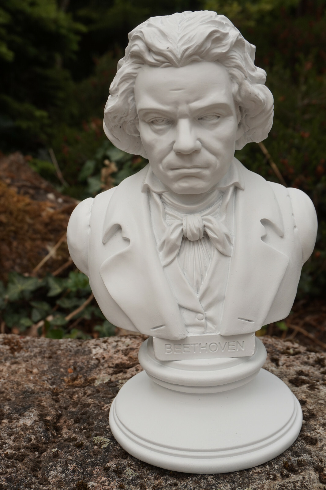 Buste de Beethoven RE0402 idée cadeau idéal pour musicien et professeur