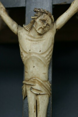 SALE‼️ウィストミンスター クリスタルアート 94×44cm Light Murano Glass Crucifix with Flowers | MONDO CATTOLICO