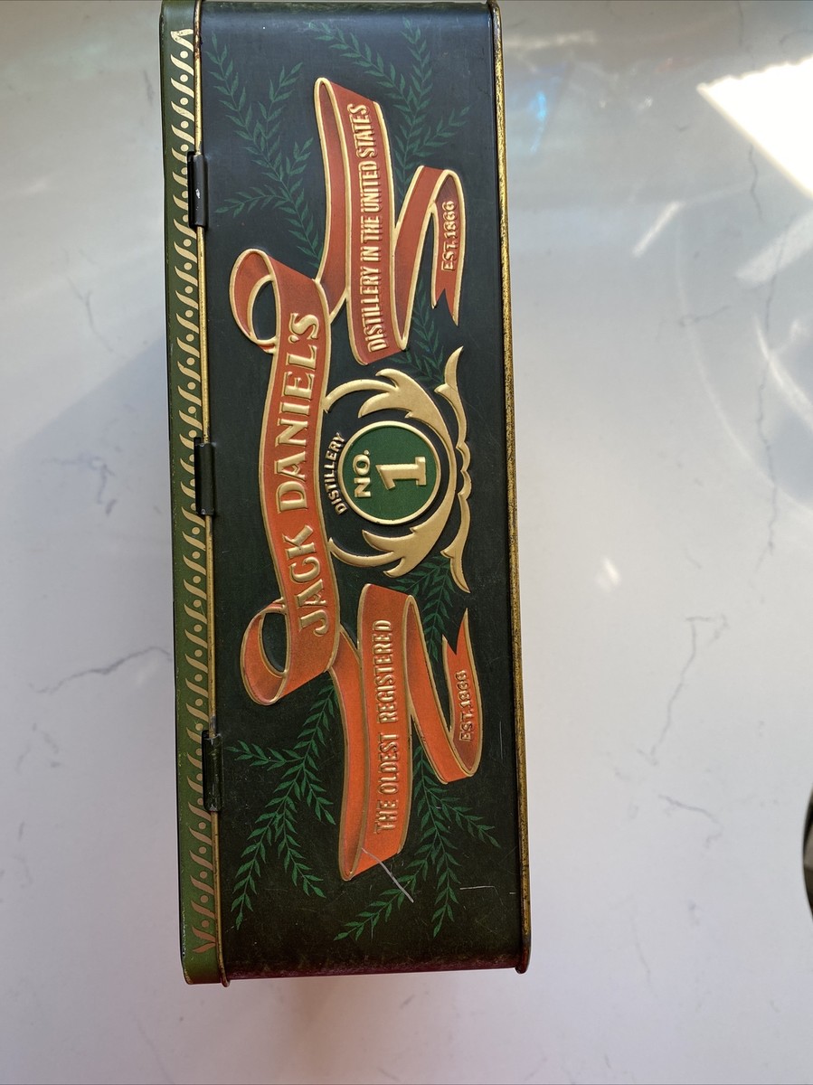 Vintage Jack Daniels Tin Box Old No.7 Tennessee Whiskey Vintage Jack Daniels Tin Box Old No.7 Tennessee Whiskey