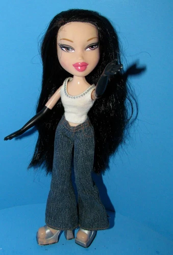 Bratz 2005 Rare "Ooh La La" Kumi Doll Painted on Gloves Redressed L@@K