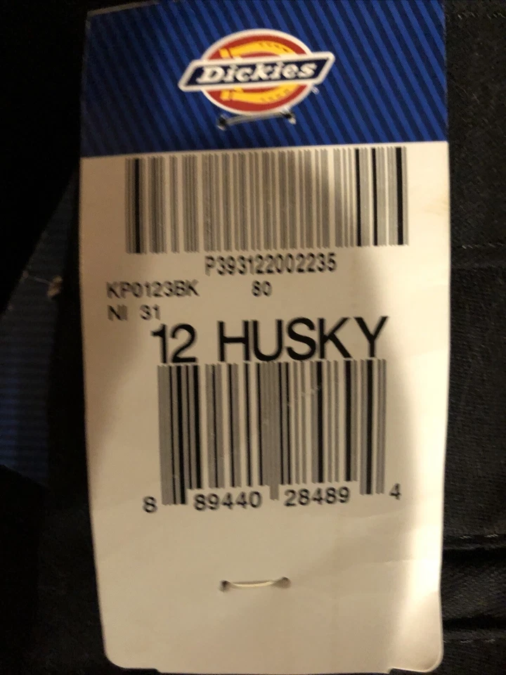 Pantalón Dickies Boys Frente Plano 12 Husky Negro Ajuste Clásico  Foto 3 de 4