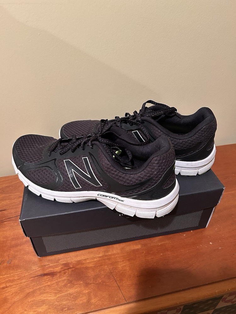 New Balance Men's Running Sneakers for Comfort & Style