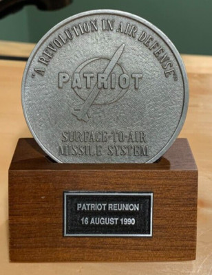 Rare Raytheon Manager Patriot SAM Missile System Reunion 3'' Coin Desk Display