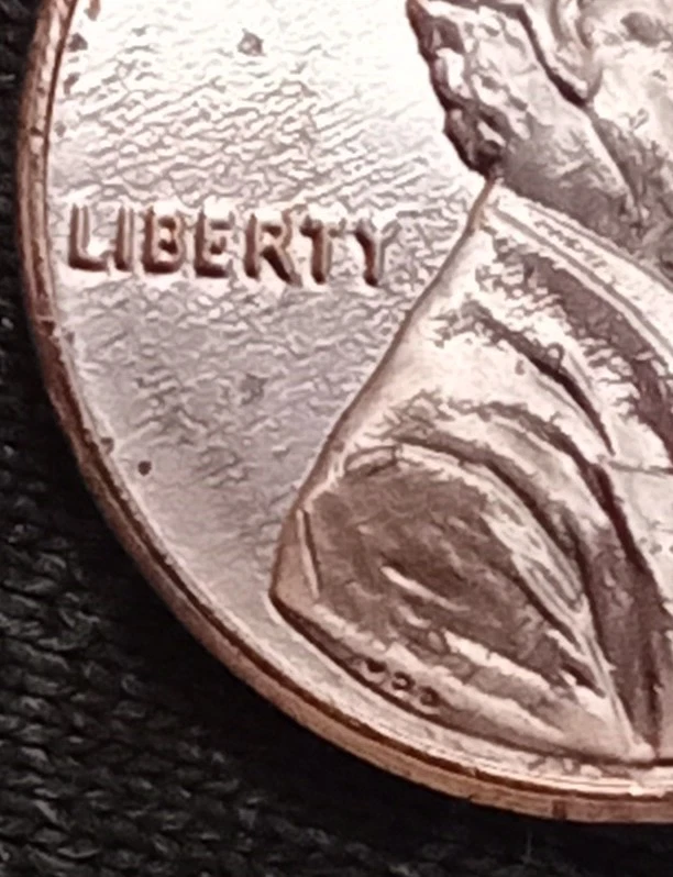 GRADING FANATICS, LOOK AT THIS INSANE 2011-P UNC, LINCOLN MULTIPLE STRUCK CENT ! - Image 3 of 4