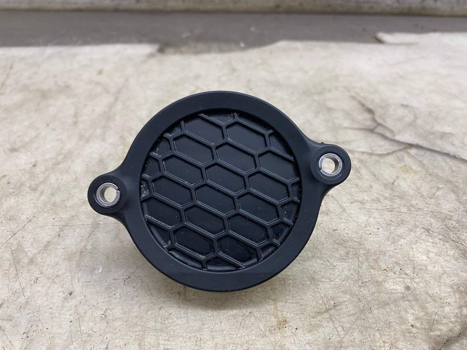 2020-2025 ASTON MARTIN DBX 4.0L FRONT LOWER TIMING CHAIN CASE COVER 1770151800