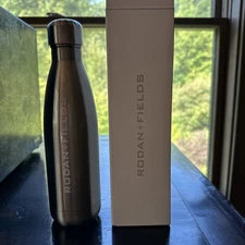 Rodan And Fields Insulated Stainless Steel Bottle 500ml 17fl oz