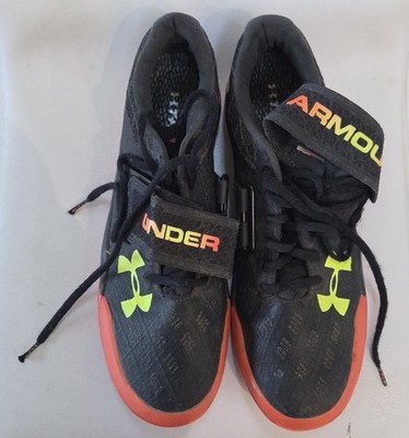 UNDER ARMOUR CENTRIC GRIP MEN'S T&F SHOT PUTT/DISCUS THROWING SHOES 3021862-004