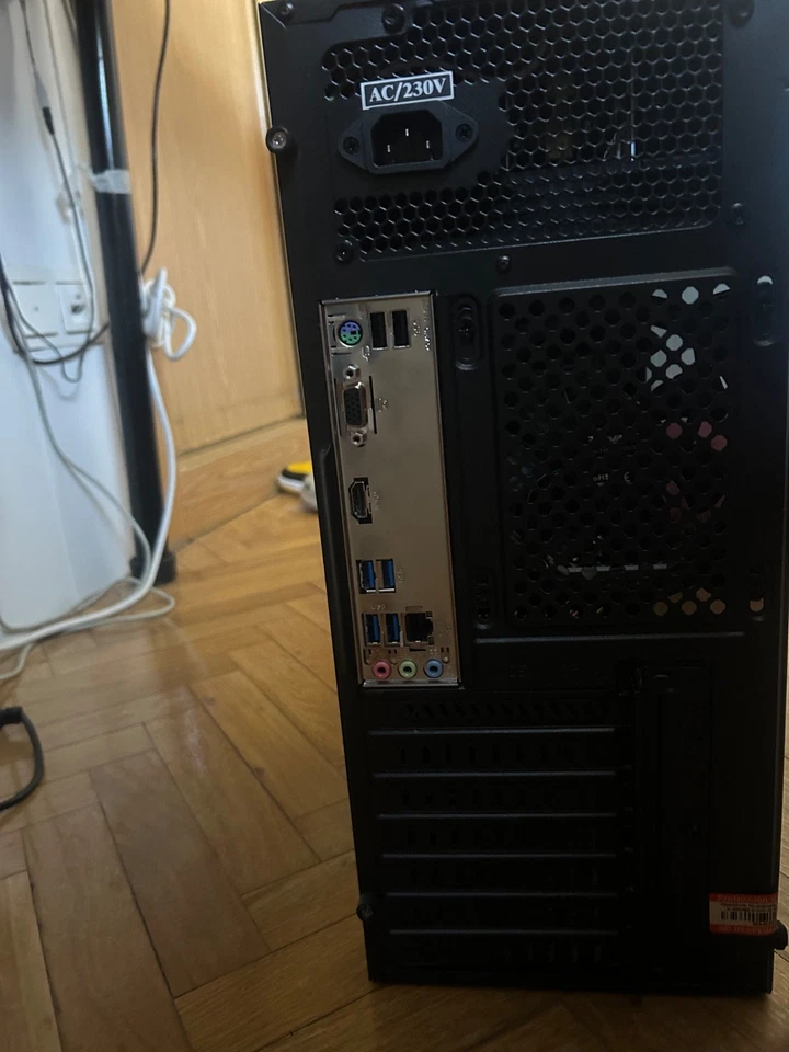 Arizone Eternal Pc AMD Ryzen 3 4300G/32GB/1TB SSD + Ratón+ Teclado. - Imagen 3 de 4