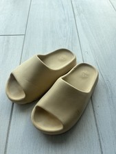 Adidas Yeezy Slide Bone - Size US 5