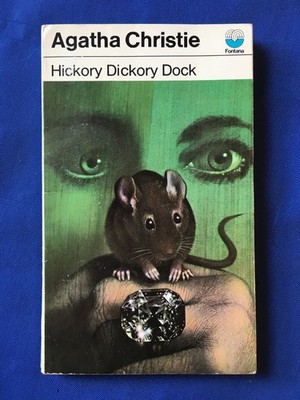 Hickory Dickory Dock - Agatha Christie - Fontana (1972) Grade: (4.5)