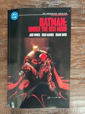 DC Compact Comics  Batman: Under the Red Hood  Digest Size TPB  384 Pages