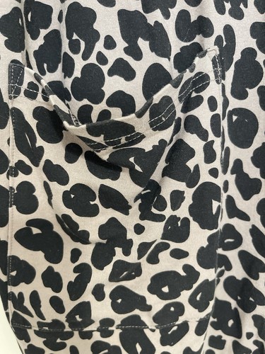 Smash Tess Everywear Strickjacke Gr. S Lexi Leopard beige schwarz Taschen weich - Bild 4 von 12
