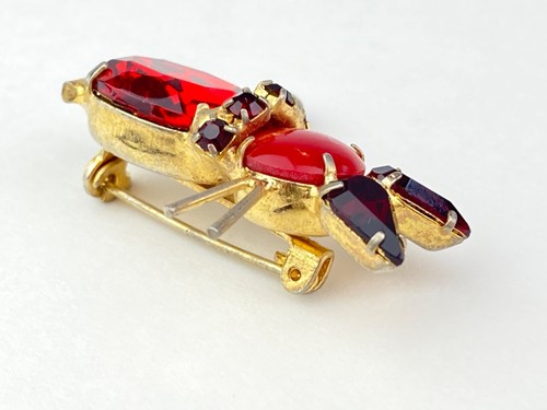 Sweet Vintage Gold Tone Cat Pin Brooch Red Stones - Picture 8 of 11