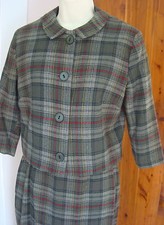 Vintage 40-50s All Wool Century of Boston Gray Red Plaid Side Zip Skirt Suit