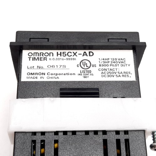 Omron H5CX-AD Digitaltimer, Lieferumfang: 12-24VDC/24VAC, PNP/NPN, 0,001s bis 9999h - Bild 2 von 5