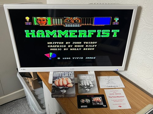 Vivid Image Hammerfist Commodore 64 - Boxed & Working -👽👾Retro Gift Idea👾👽 - Afbeelding 2 van 23