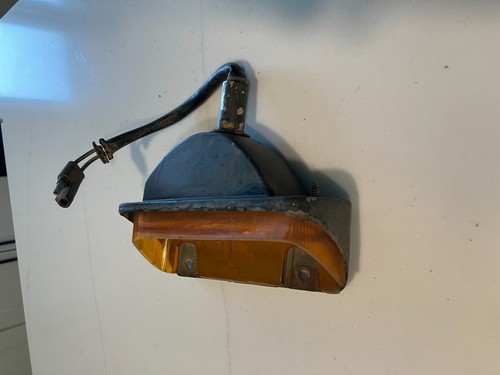 1968 Roadrunner GTX Satellite RH Park Turn Lamp Signal B Body Mopar OEM Original - Picture 5 of 9