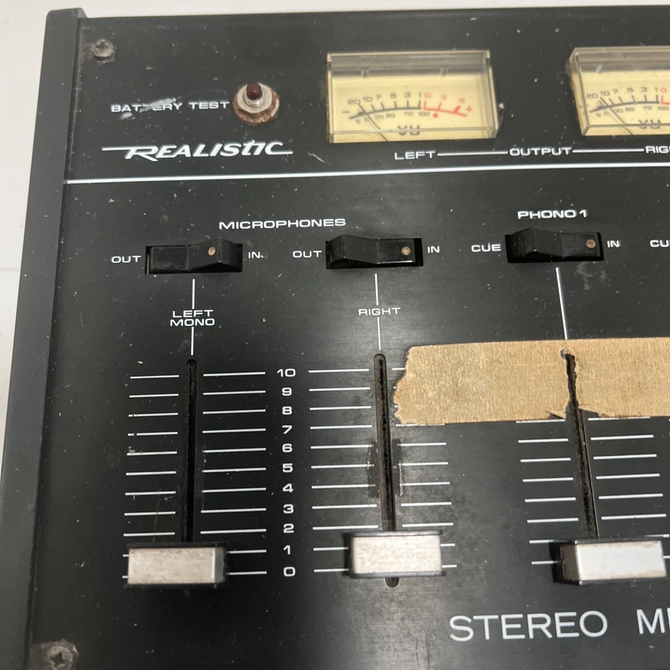 Vintage Realistic Radio Shack 32-1100A Stereo Mixer Analog/No Power Cord - Image 2 of 4