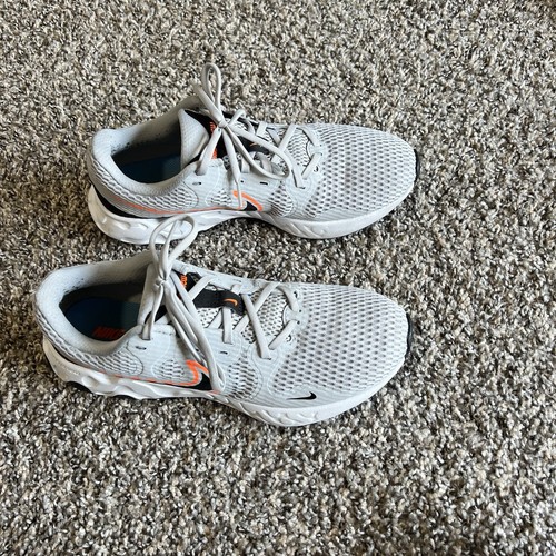 Nike Renew Ride 2 Athletic Sneaker Men's Size 9.5 Gray Light Gray Black Orange - Picture 3 of 11
