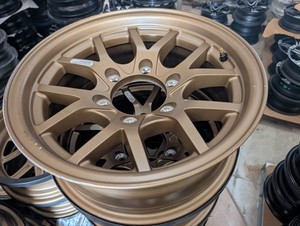 15" X 6" 6 LUG ON 5.5 ALUMINUM TRAILER WHEEL - Gold