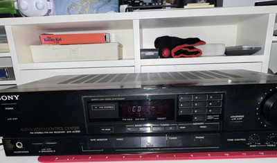 Sony STR-AV200 Stereo Receiver 90W AM/FM Analog Radio Tuner Black