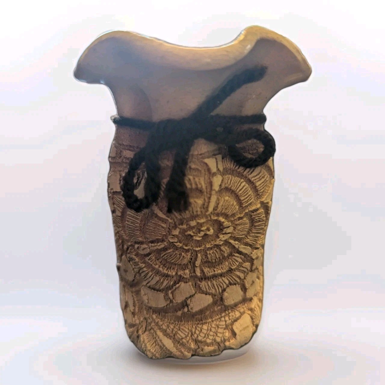 Blue Heron Lace Impressed Bud Vase Pottery Signed Jayn Avery