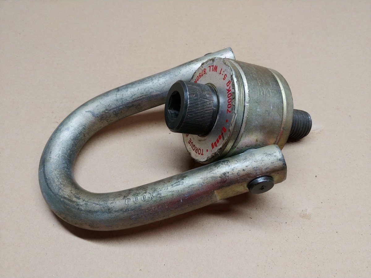 Crosby M30-3.50 x 61.70 mm HR-125M Swivel Hoist Ring - 7000 kg WLL #  1016679 | eBay