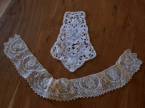 Lot of 2 pieces of antique lace (ref 41)