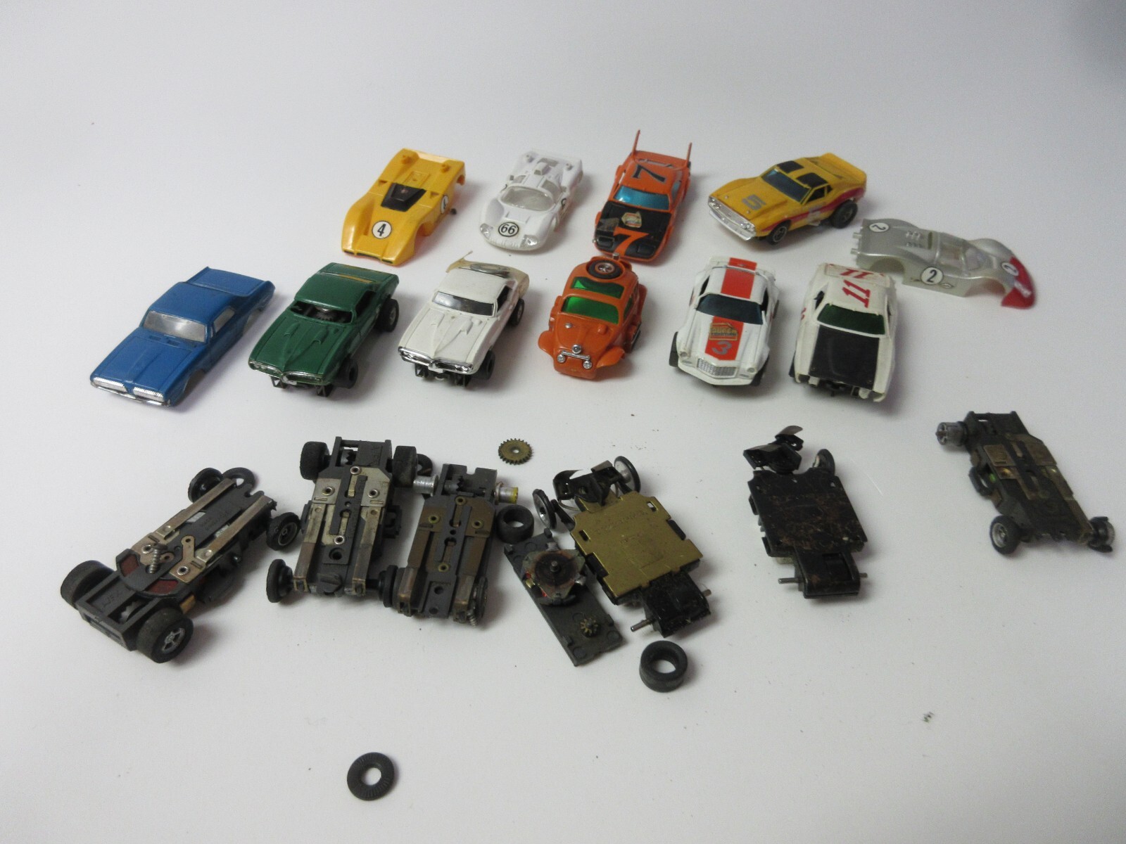 Estate lot of old HO Slot Cars Parts Mix Aurora Tyco etc. AS IS