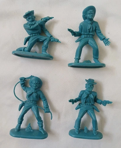 Lot 4 Vintage 1960s 70s Cowboy Gun slinger army men Marx era Hong Kong Figures