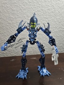 BIONICLE GLATORIAN- Ackar 8985, Kiina 8987 NO CRACKS (Incomplete)