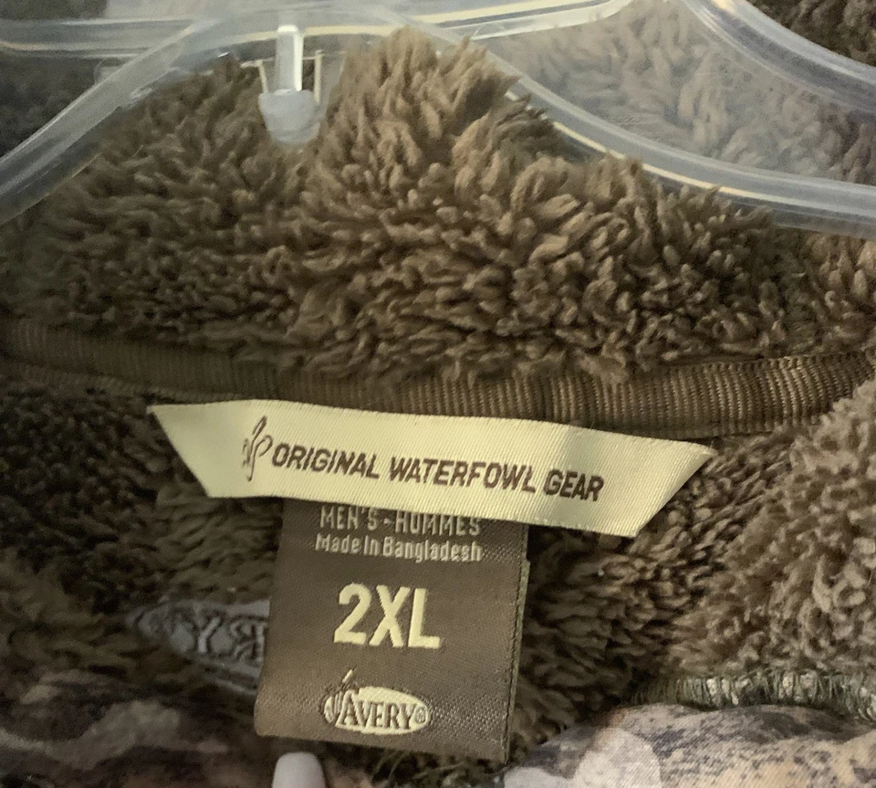 Avery Camo Hoodie Men’s 2XL  - Image 3 of 4