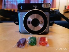 Fujifilm Instax Sq6 Square Blue Camera & 3 colored filters - excellent condition