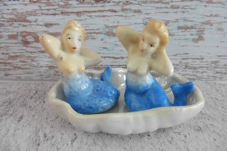 Vintage Ceramic Salt & Pepper Mermaids & Lusterware Iridescent Clam Trinket Dish