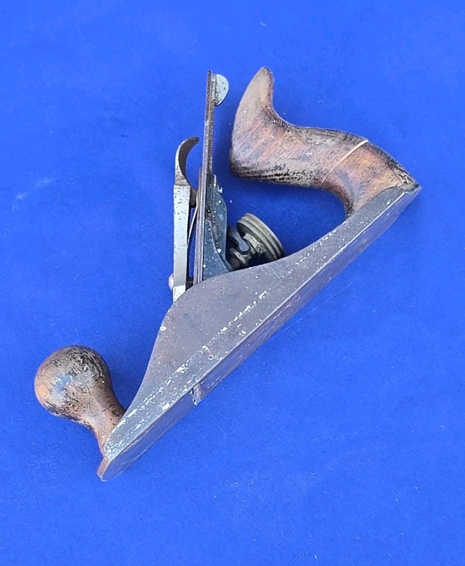 Vintage Stanley Bailey No. 4 Smooth Bottom Carpenters Wood Plane