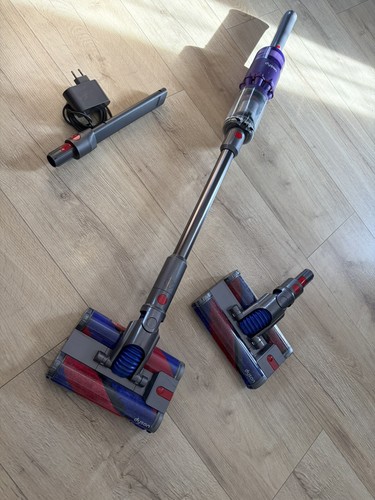 Dyson Omni-glide Kabelloser Akku-Handstaubsauger in Silber/Violett