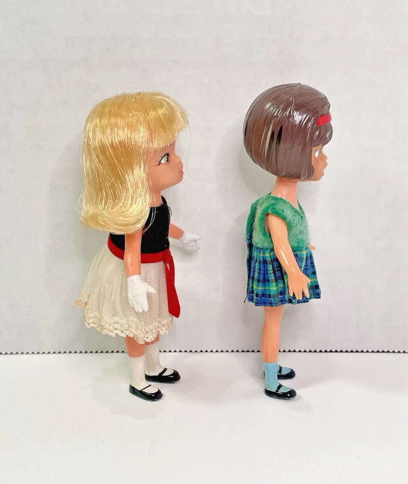 Muñeca de pelo moldeado Hasbro Dolly Darlings 1965 de colección y muñeca Tea Time 1967, 4,5" Foto 3 de 4