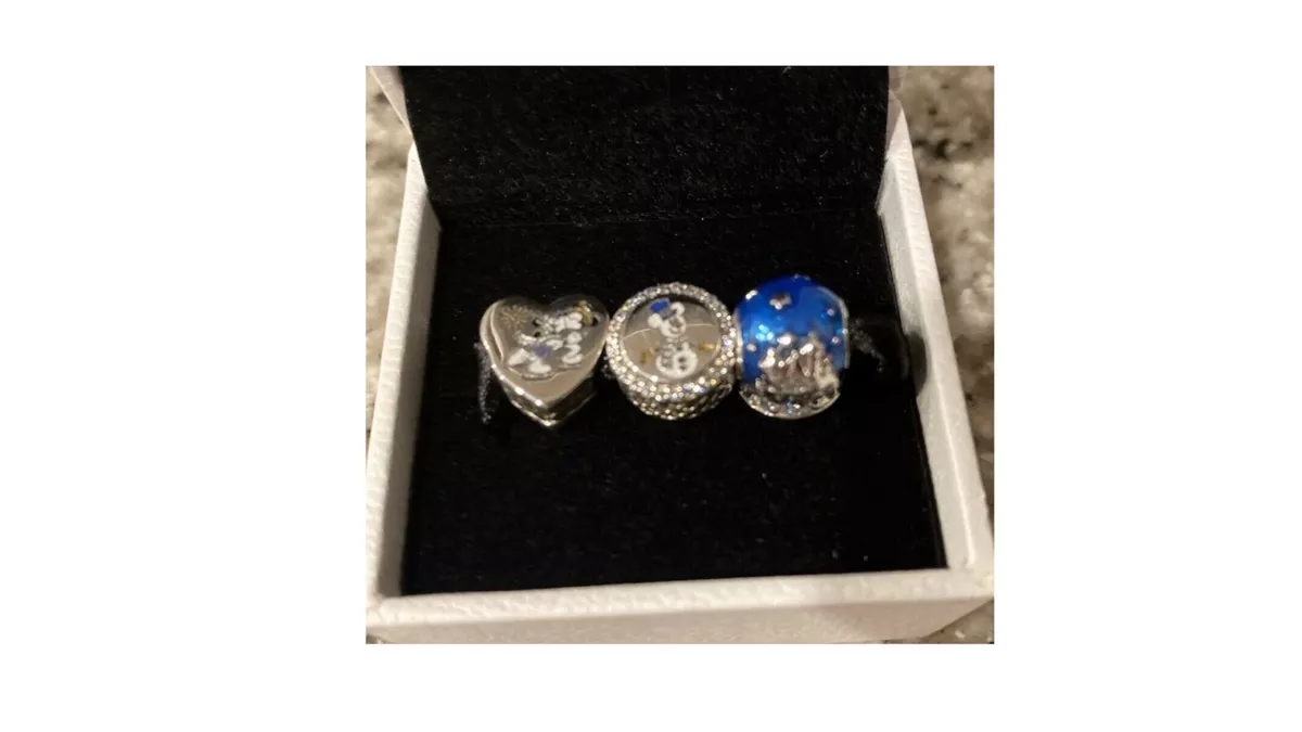 Disney pandora on sale christmas 2020