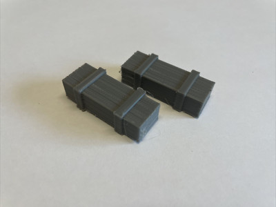 Maßstab 1:35 - 2 x Munitionskisten - grauer Kunststoff - 3D-Druck